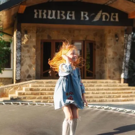 Zhyva Voda リゾート 4*