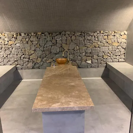 Ośrodek wypoczynkowy Zhyva Voda Mizhhirya (Transcarpathia)