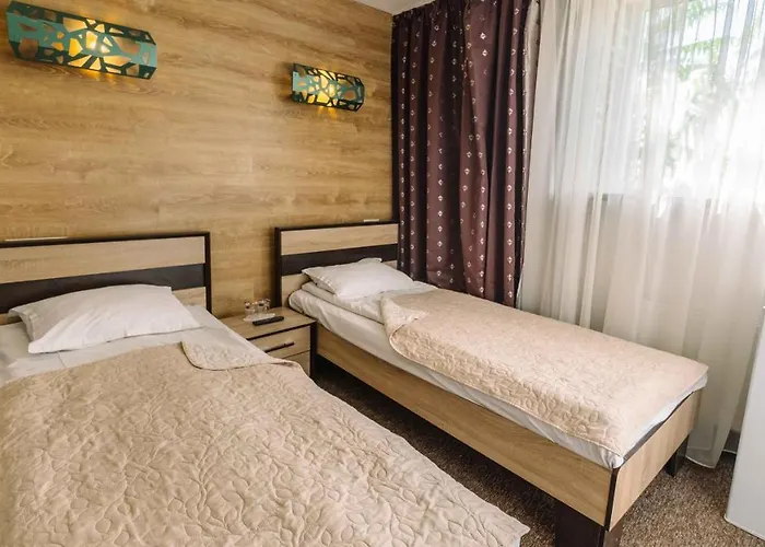 Zhyva Voda 4*