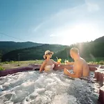 Zhyva Voda Resort Mizhhirya (Transcarpathia)