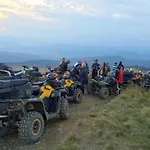 Zhyva Voda 4*